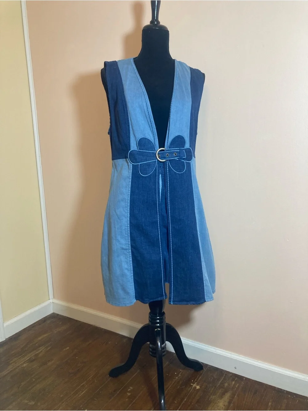 Sleeveless Two-Tone Denim Midi Skirt with Belt - Blue - Picture 2 of 9